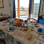 Alojamento de Acomodação e Pequeno-almoço Le Viole Bianche Albiano dʼIvrea