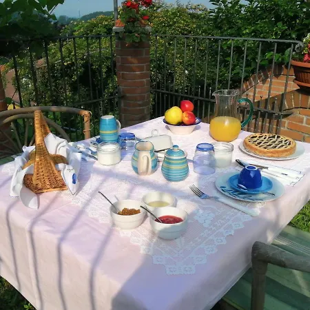 Le Viole Bianche Bed & Breakfast *